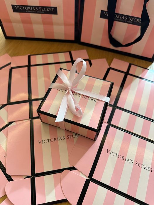 Кутийка Victoria’s Secret