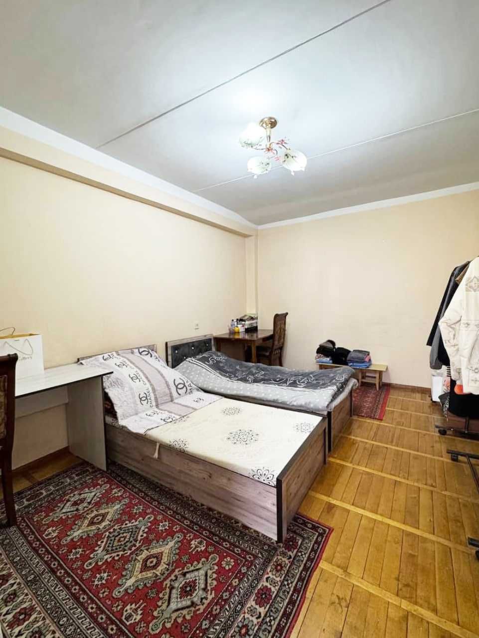 Ганга, Гофур Гулом метро ёнида кизларга без маклер без посредников
