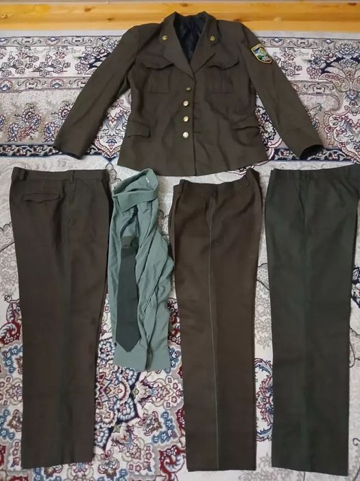 Voyenni forma sotiladi