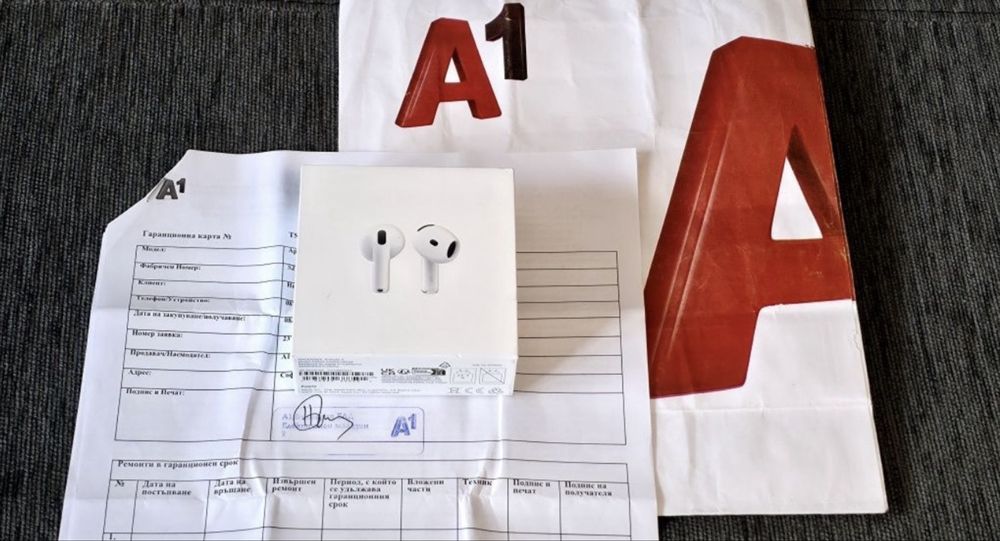 ЗАПЕЧАТАНИ Apple AirPods 4 Wireless A1 Гаранция 2027г. White / Бели
