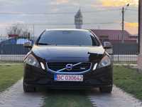 VOLVO V60 R-DESIGN 2.0 Diesel 163 cp Motor in 5 pistoane