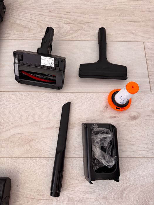 Aspirator vertical Rowenta x force flex