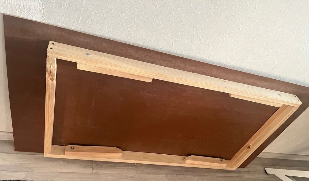 Два стола. 150см x 75мс