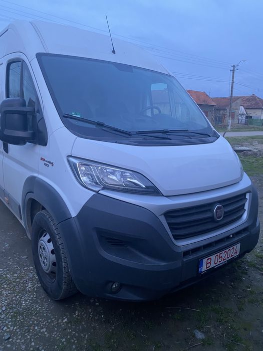 ***Inchiriez microbuz***