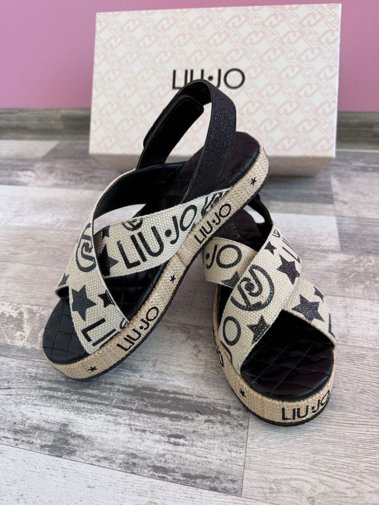 Liu Jo сандали черно/бежови