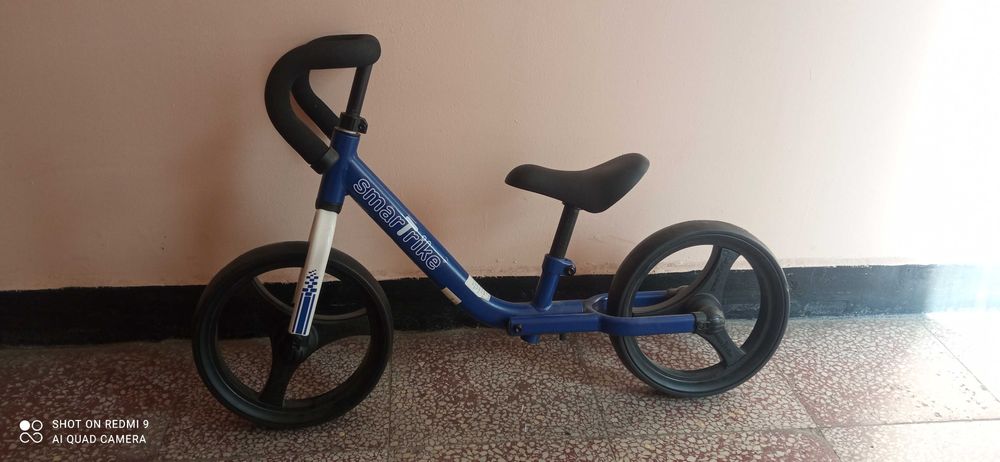 Чисто ново балансово детско колело