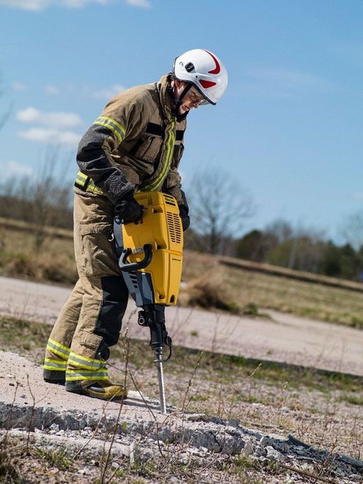 Демонтаж префартур атбоник молоток