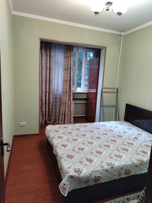 Сдаётся Юнусобад 7 2комн 1этаж.