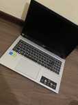 yangidek noutbuk sotiladi. acer