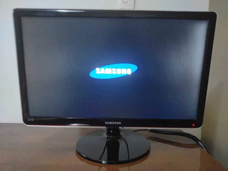 TV led - Samsung LT24A350 - 24 inch/61 cm - usb,card