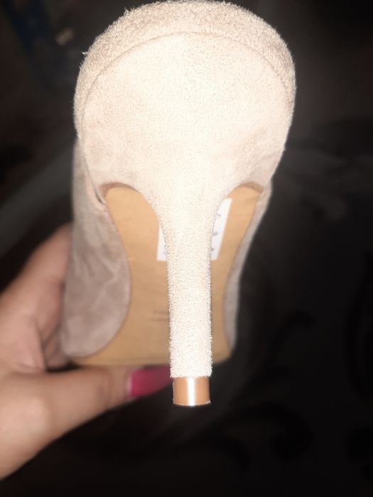 Pantofi mărimea 38.Costumas băiețel 3 ani
