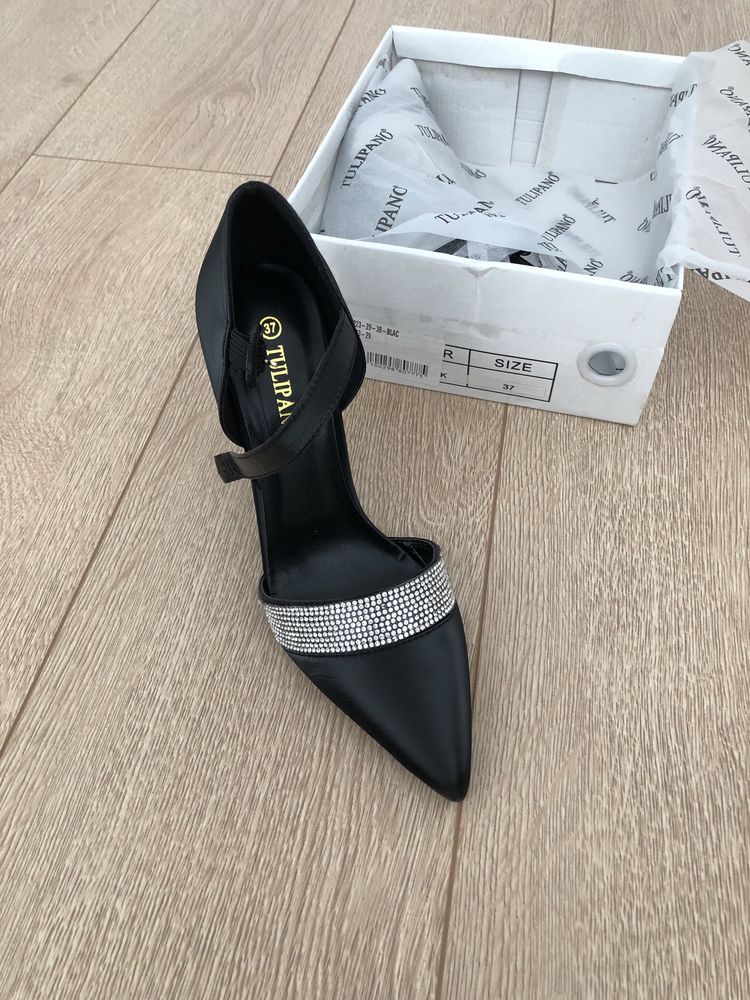 Pantofi eleganti dama