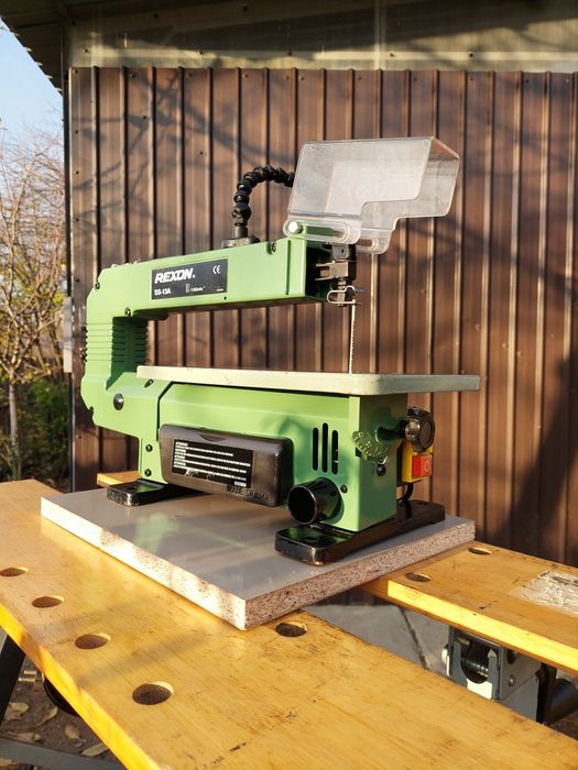 Traforaj electric  pentru lemn  REXON .