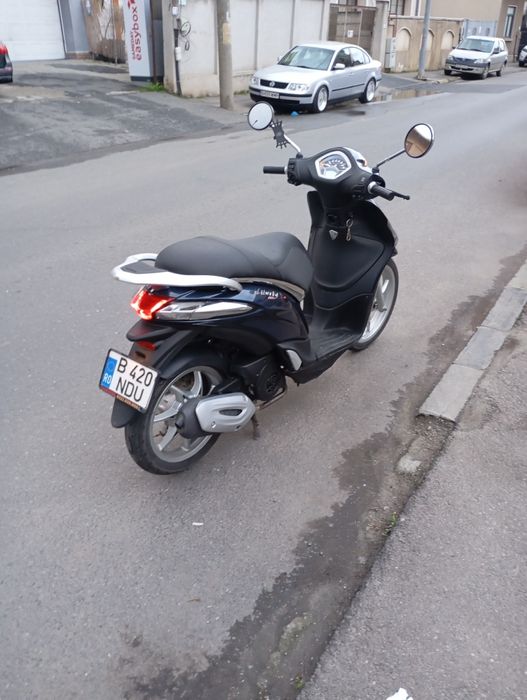 Urgent vand piaggio liberty125/ 2019/abs