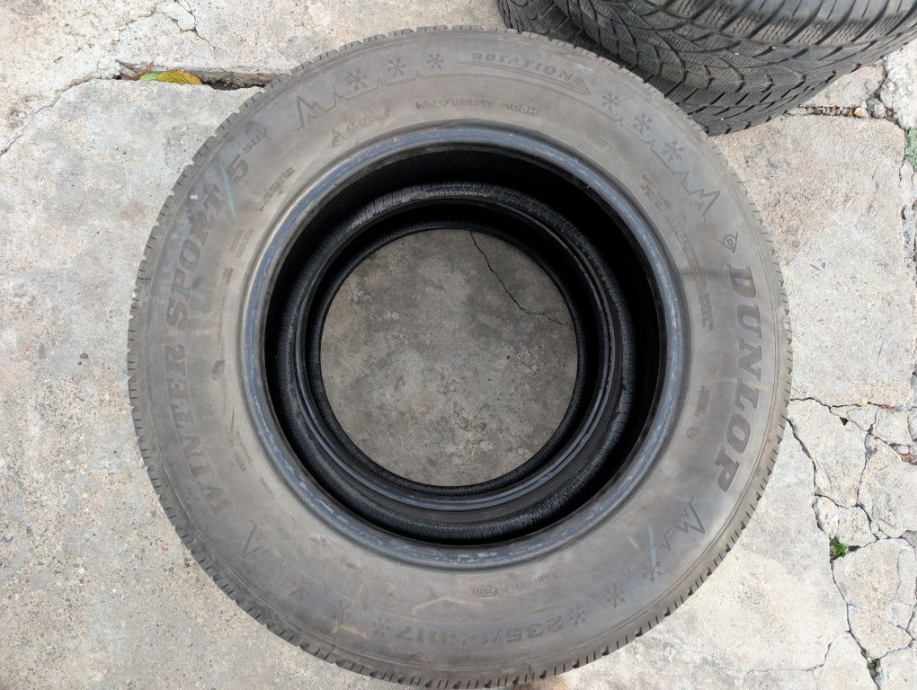 Anvelope de iarna SH Dunlop 235/65/17