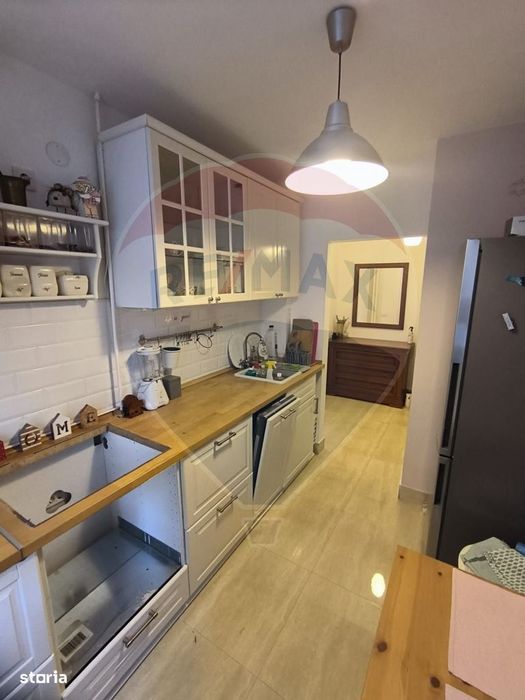 De vânzare ap 2 camere – Podgoria, Arad Etaj 1 curte interioara