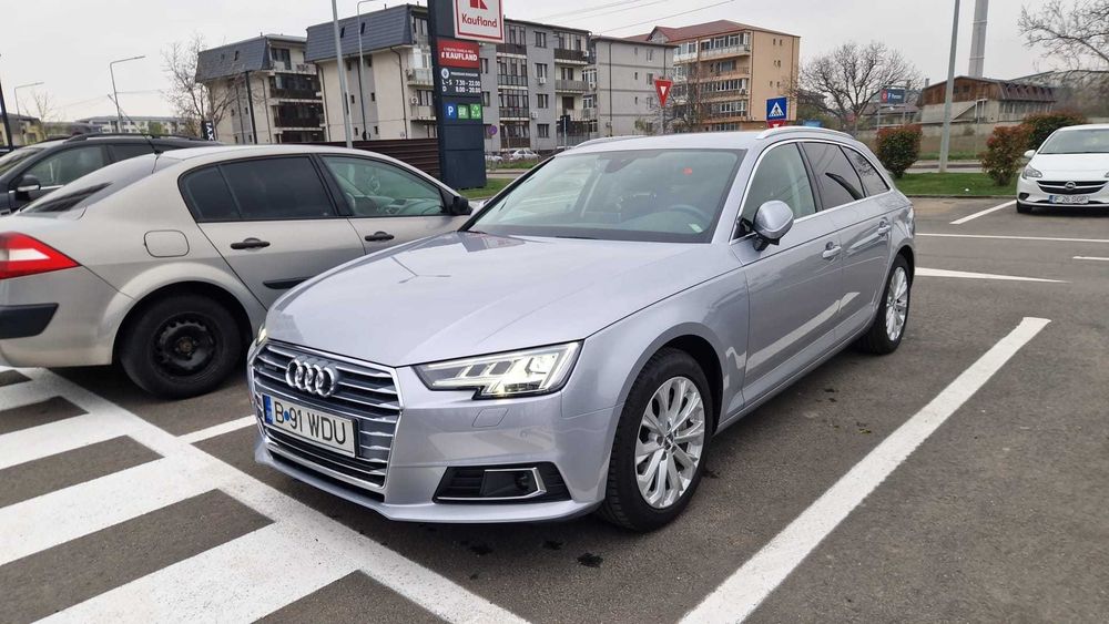 Audi A4 Sport Quattro Matrix service la zi fara defecte