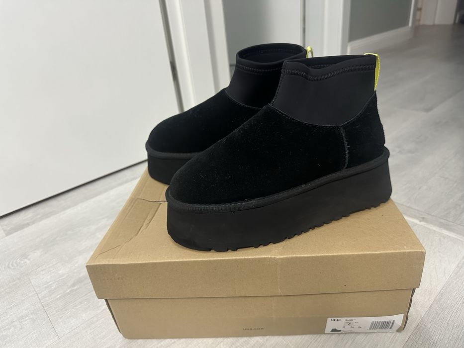 Ugg classic mini dipper