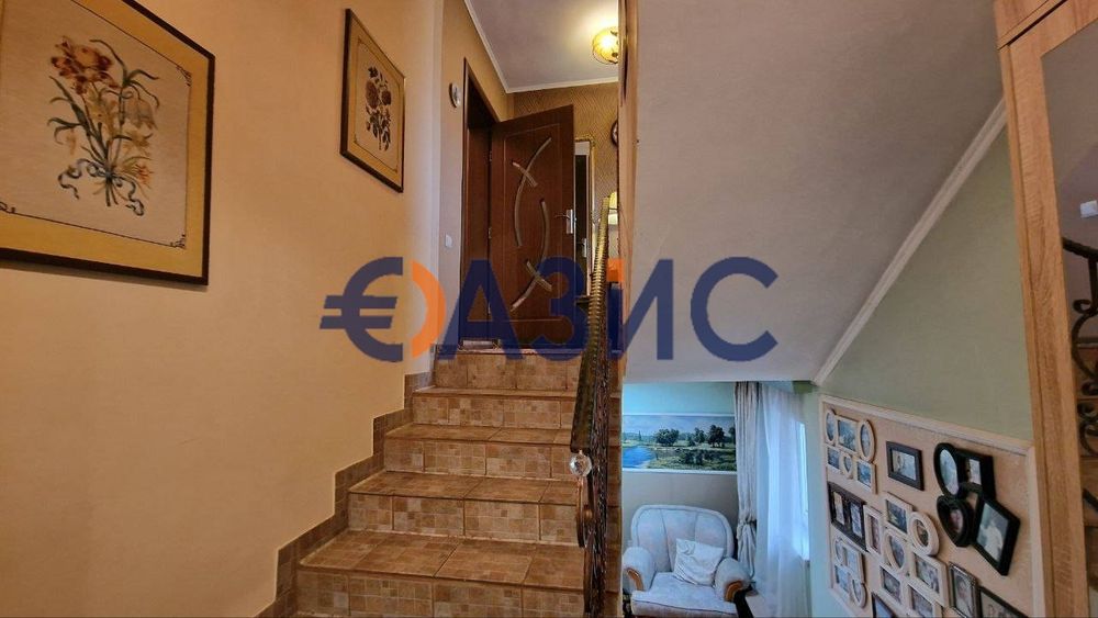 Двуетажна къща 174 кв. м., гр. Средец, България, цена 140 000 евро