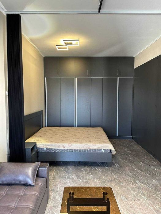 Очень хорошая  квартира без посредников! Махтумкули 99! Новостройка!