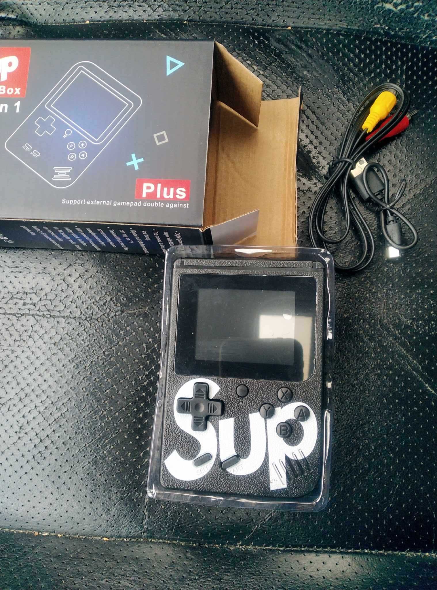 SUP Game Box, Игрална конзола с 400 в 1 ретро игри 8 бита game pad
