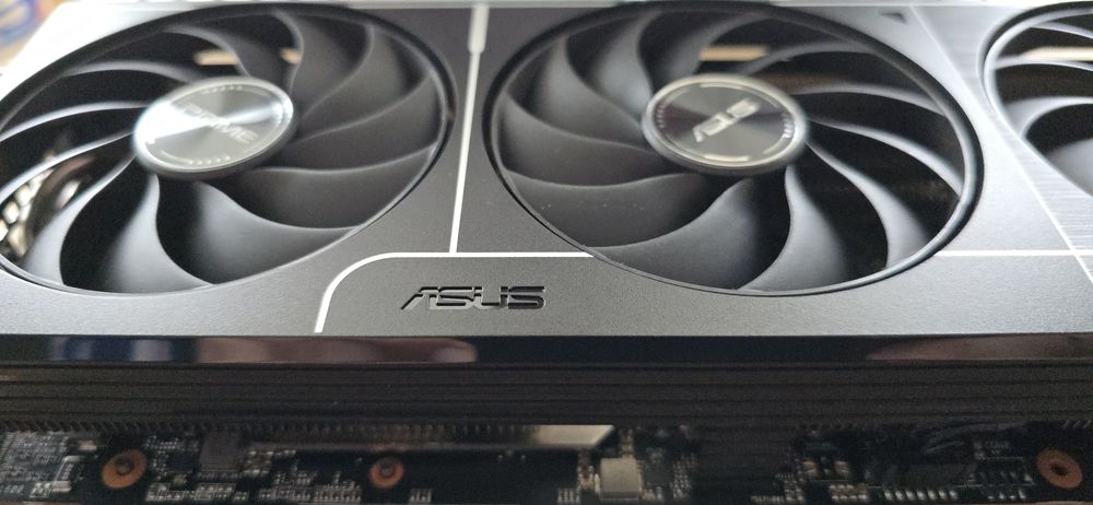 Видео карта Asus Prime RX 9070 XT 16GB AMD Radeon