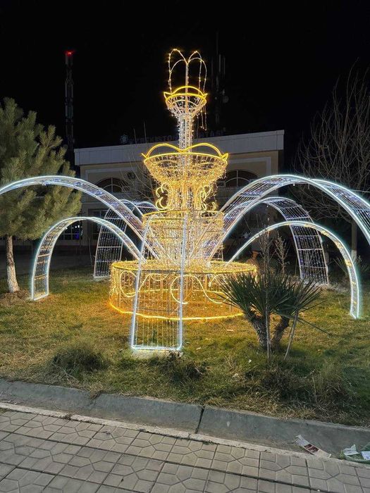 Установка новогодних ёлок || Yangi yil archasini o'rnatish