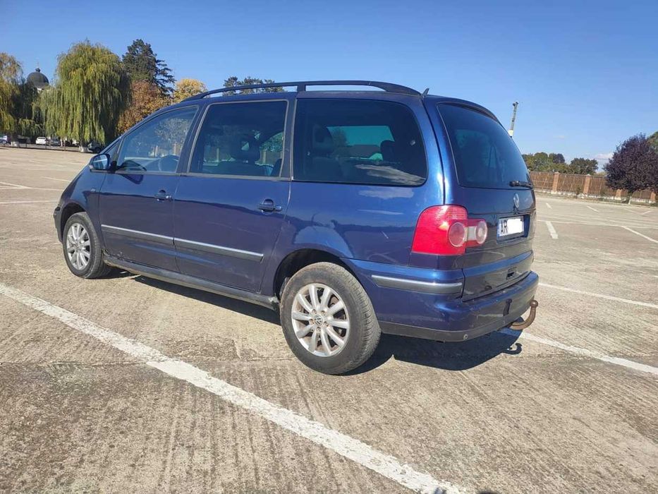 VW Sharan 7 locuri, an 2005, motor 1.9 TDI 131 cp, inmatric, fiscal ok