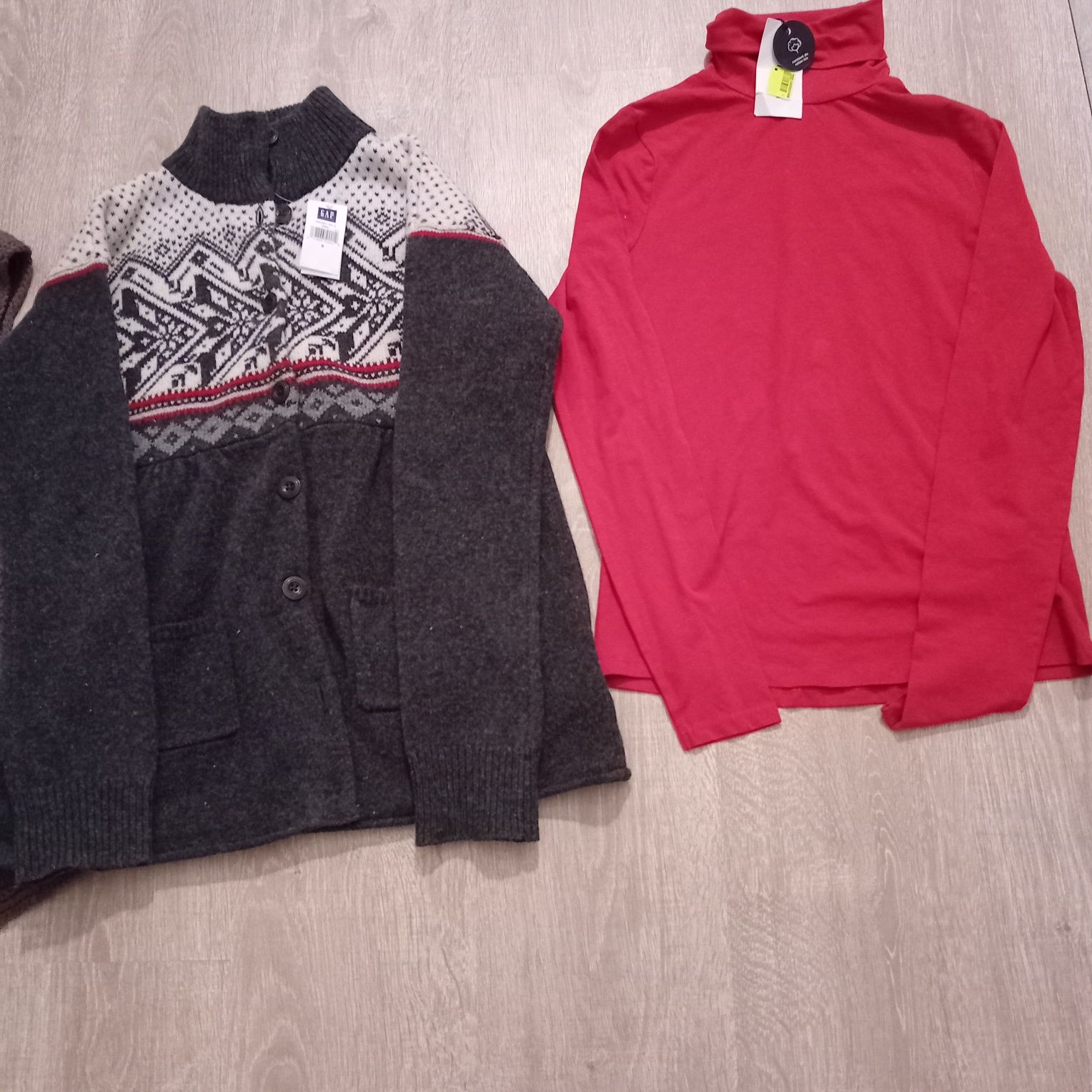 Pulover Superdry M bărbat liv gratuită