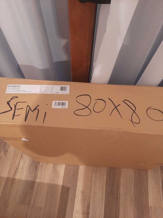 Vând caditate de dus 80 x 80 noua sigilata