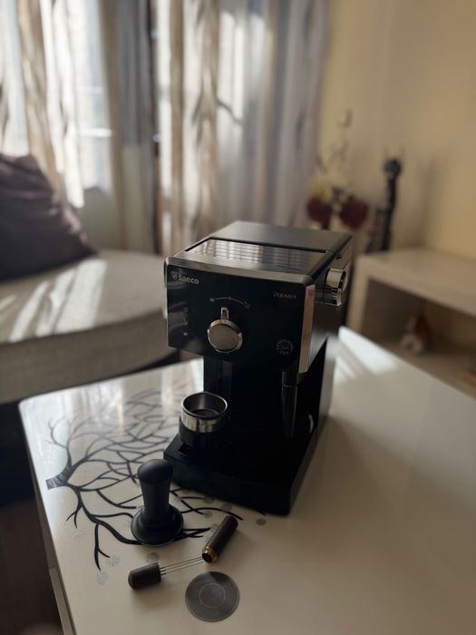 Кафемашина Saeco Poemia + бариста комплект