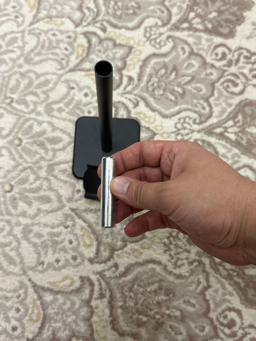 Держатель для наушников с утяжелением.