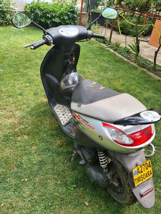 Vand Scuter Peugeot