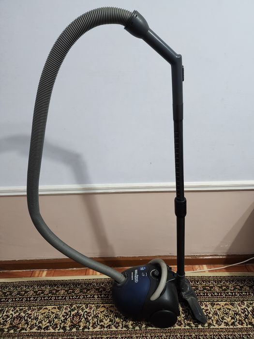 Пылесос, самсунг 1500