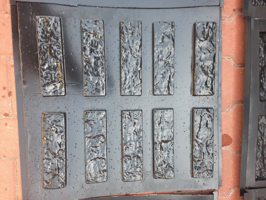Matriță piatră decorativă (caramidă)