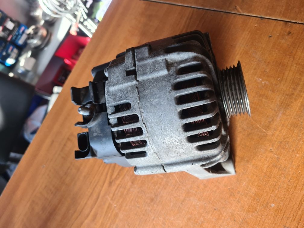 Alternator Mini Cooper R56 1.6 D 7823291