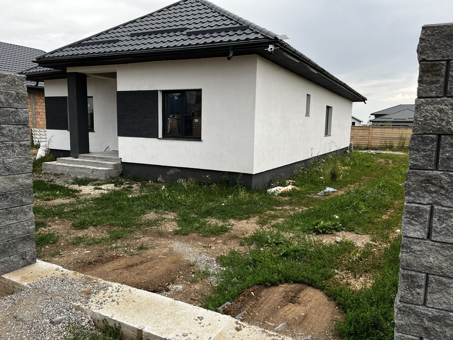 Casă individuală cartierul izvor 175mp