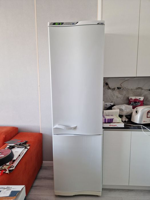 Продам холодильник в отличном состоянии.