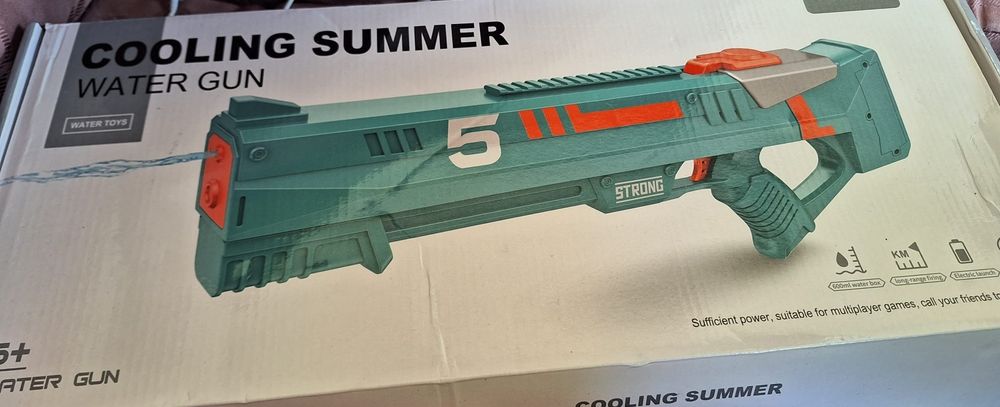 Pistol electric cu apa Aqua Strike