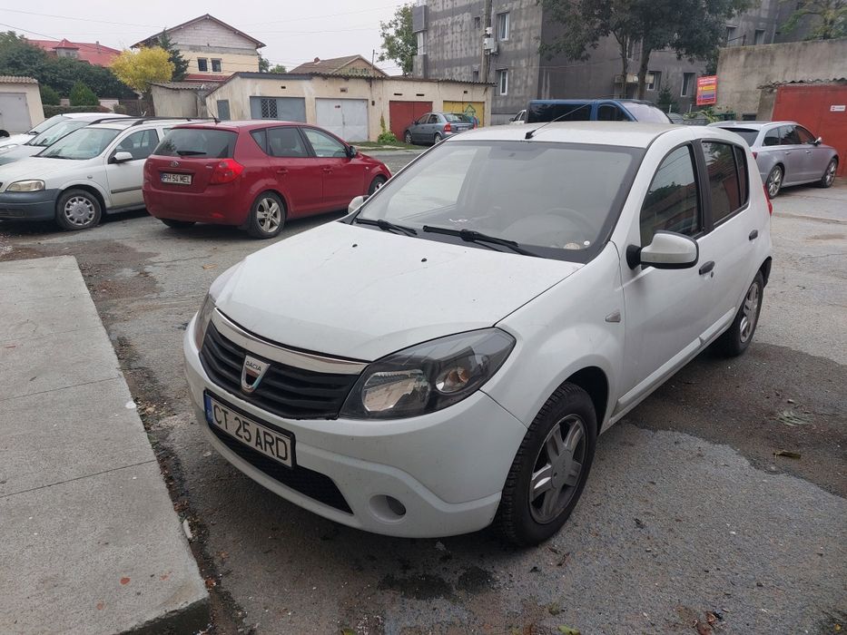 Dacia sandero 1.6.    An 2008