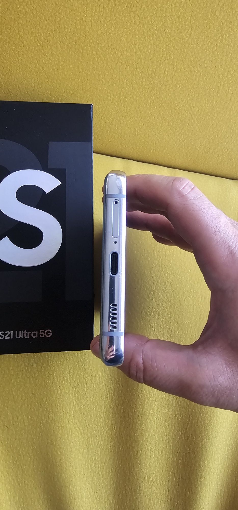 Samsung S21 ultra в отлично състояние