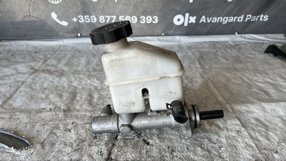 Hyundai i30 2010 1.6D спирачна помпа