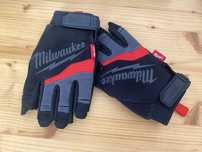 Manusi Milwaukee size 10