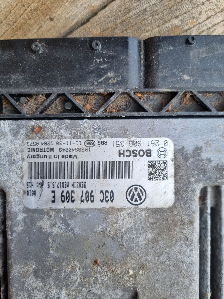 Компютър за Vw Pasat 7 1.4tfsi 2011godina