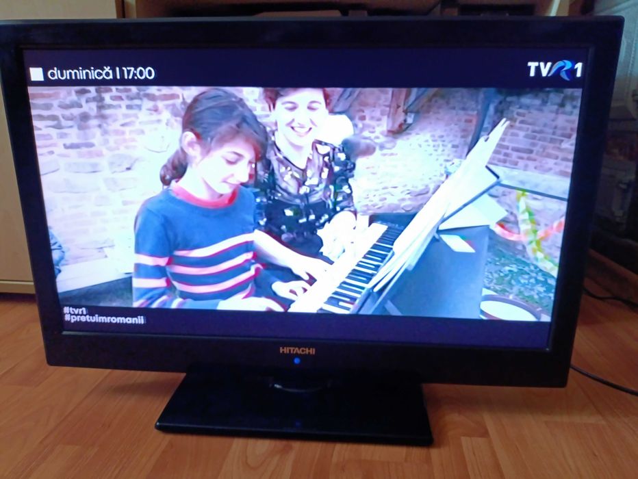 Televizor Hitachi full HD.