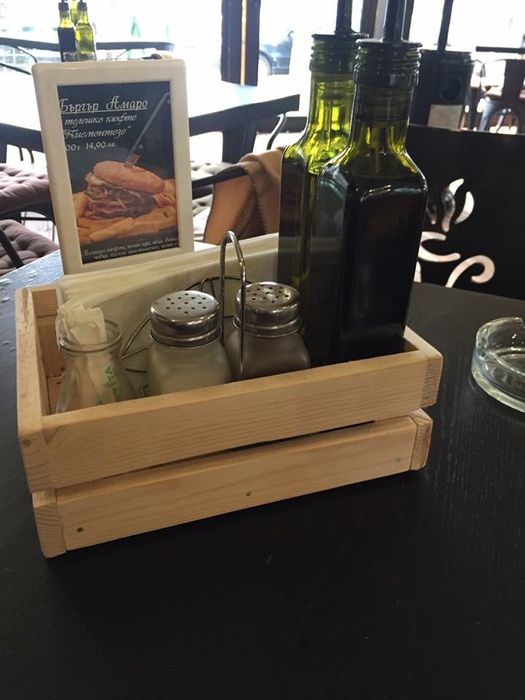 поставка за прибори