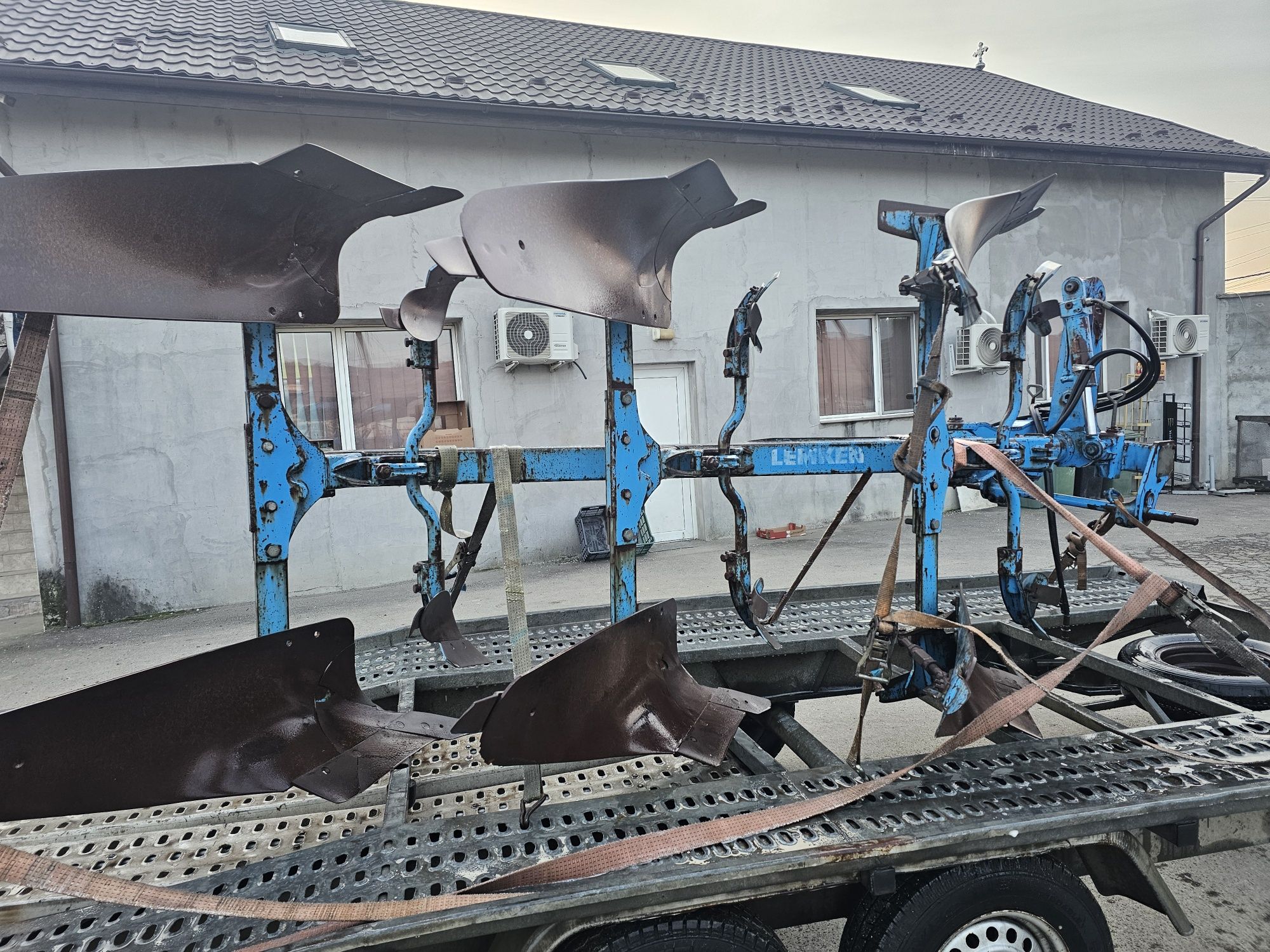 Plug Lemken opal 110 Vari