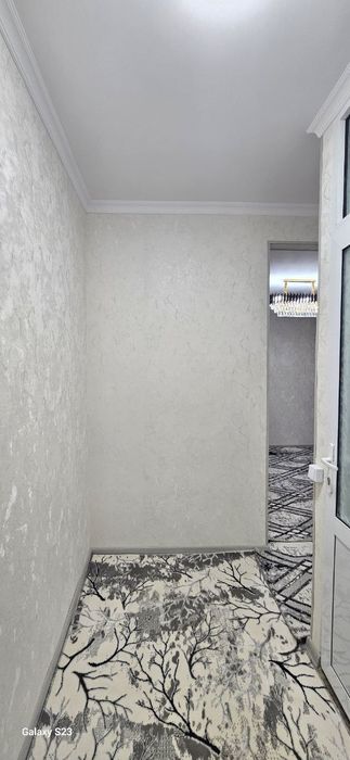 Срочно срочно продаётся 2 ком перед 3 квартира на 4 этаже вокзал парк