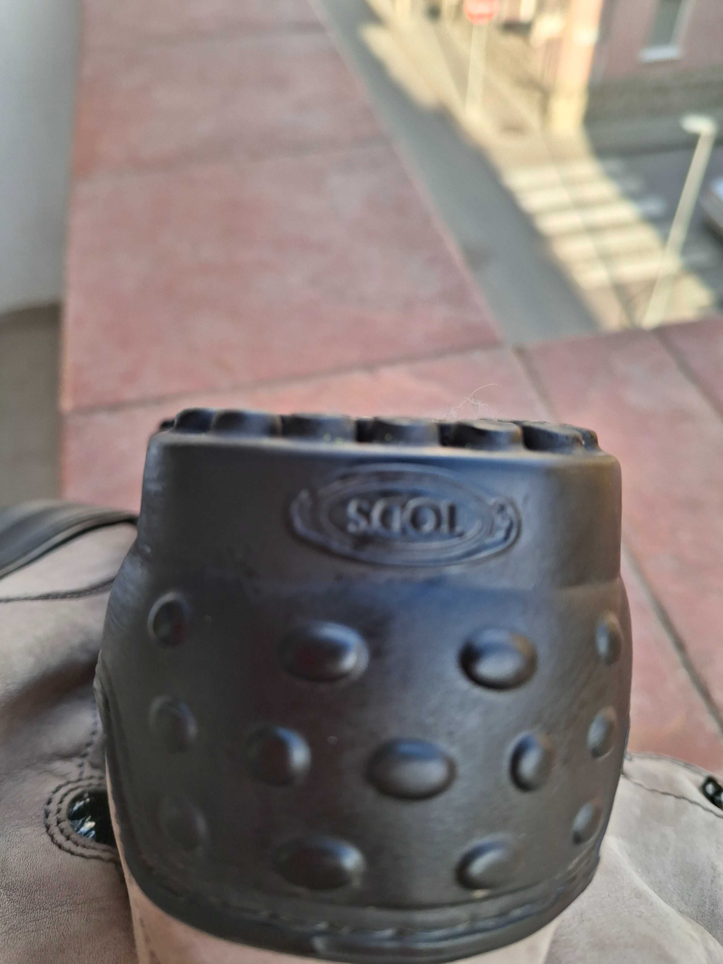 Обувки TOD,S подметка Vibram в много добро състояние 36 номер.