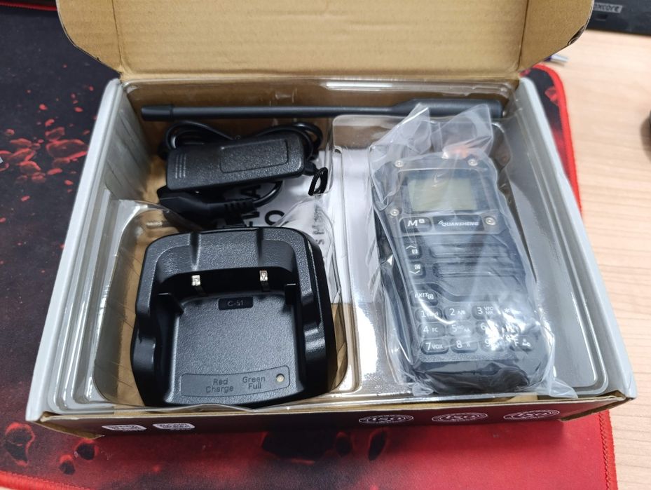 Statie radio Quansheng UV-K5(8) rescrisa pentru receptia in Banda CB